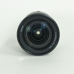 Nikon NIKKOR Z 24-70mm f/4 S Nikon NIKKOR Z 24-70mm f/4 S