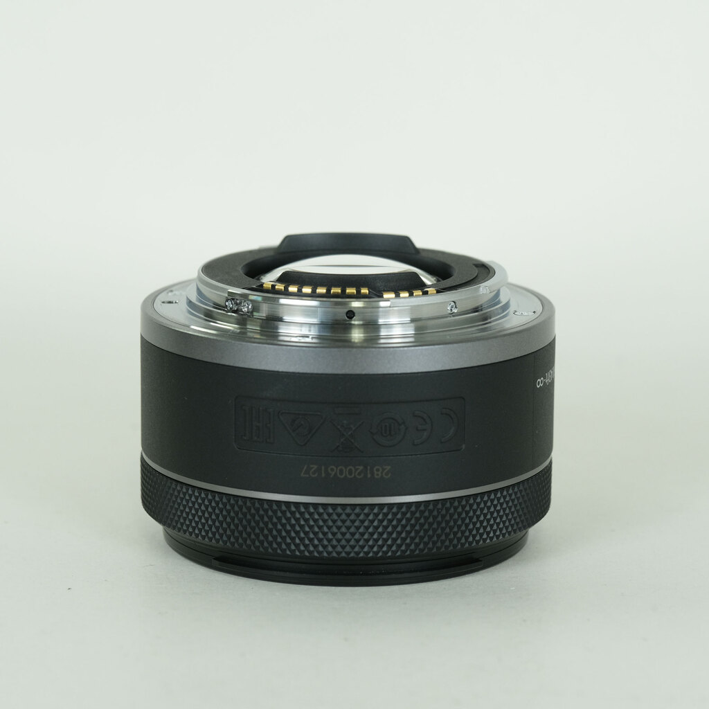 Canon RF16mm F2.8 STM