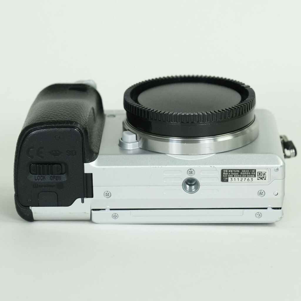 SONY α6400（ILCE-6400）