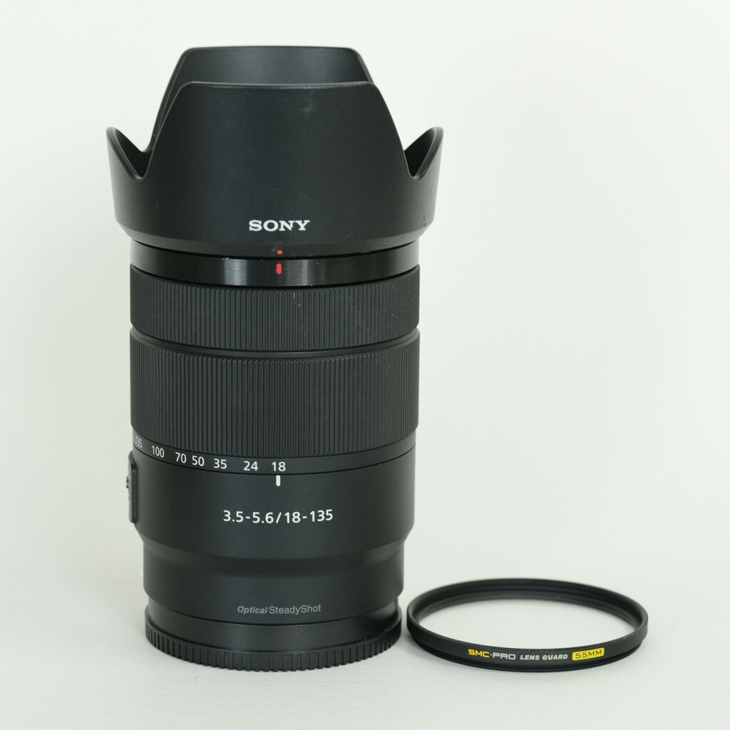 SONY E 18-135mm F3.5-5.6 OSS SEL18135