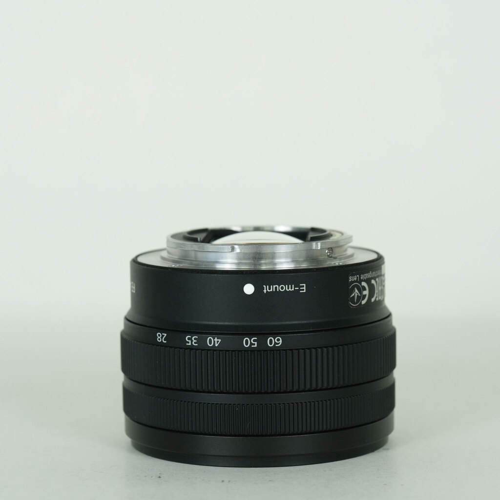 SONY FE 28-60mm F4-5.6 SEL2860の出品 | ONE SCENE（ワンシーン）