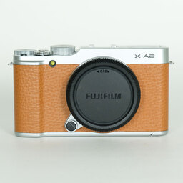 FUJIFILM X-A2 ボディ ブラウン