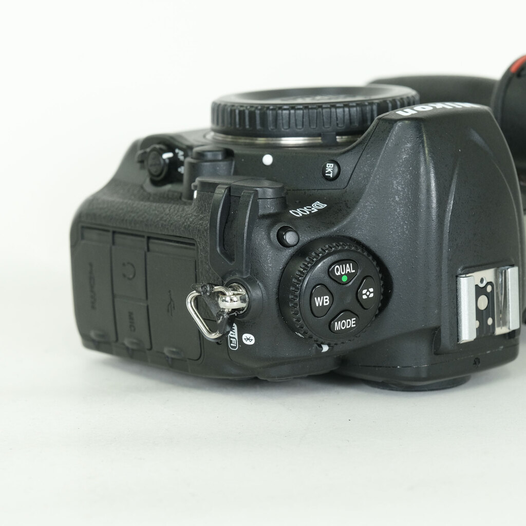Nikon D500