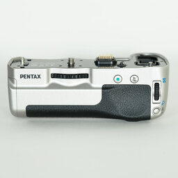 PENTAX K-1 Limited Silver〔バッテリーグリップ D-BG6 /バッテリー×2 / メタルホットシュー付属〕