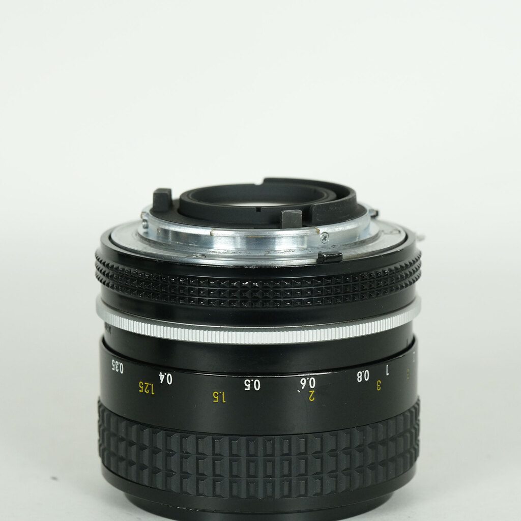Nikon AI Nikkor 35mm F2S