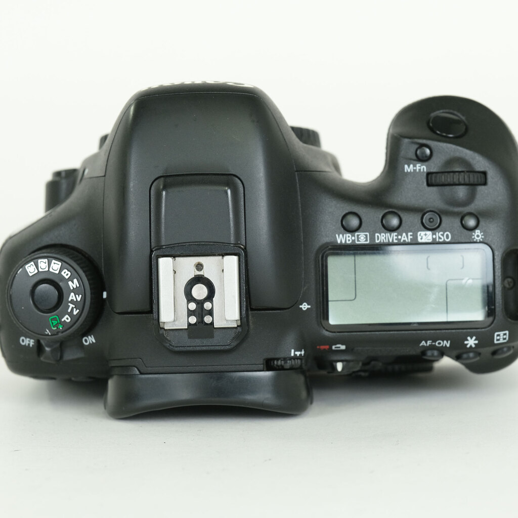 Canon EOS 7D Mark II Canon EOS 7D Mark II