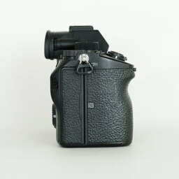 SONY α7 III（ILCE-7M3）