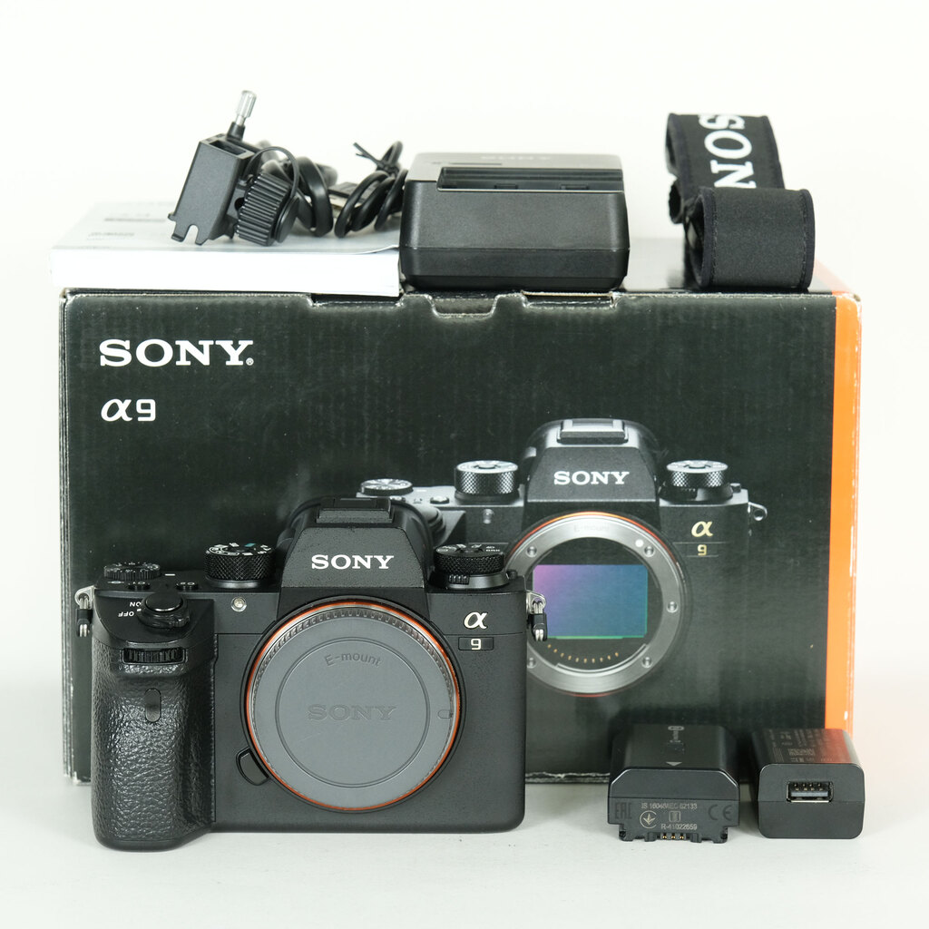 SONY α9（ILCE-9）の出品 | ONE SCENE（ワンシーン）