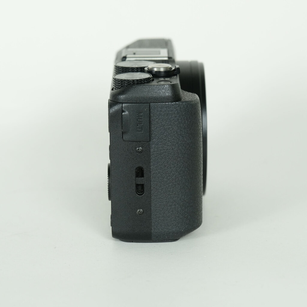 SONY Cyber-shot DSC-HX60V