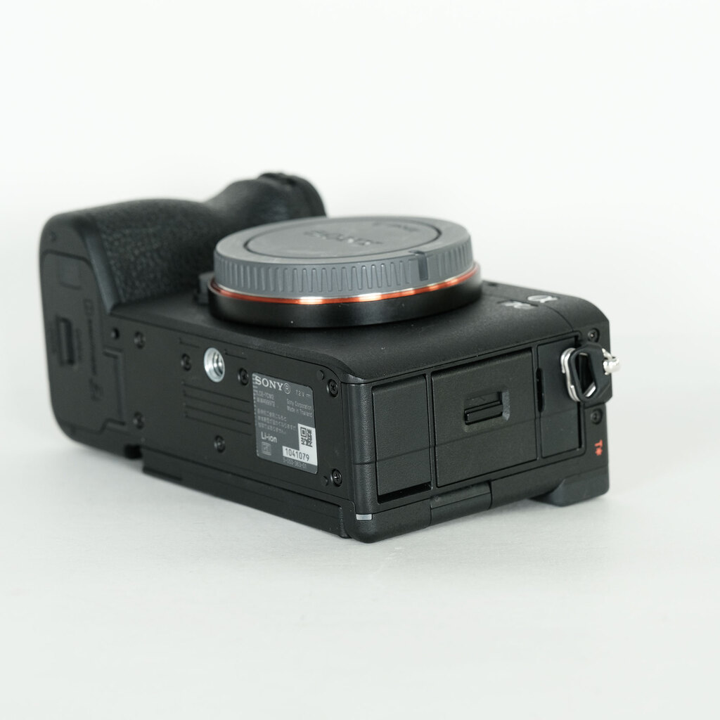 SONY α7C II（ILCE-7CM2）