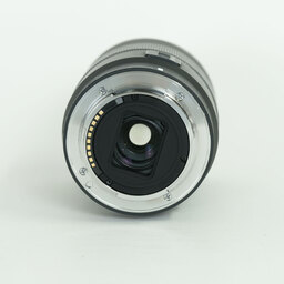 SONY E 18-135mm F3.5-5.6 OSS SEL18135