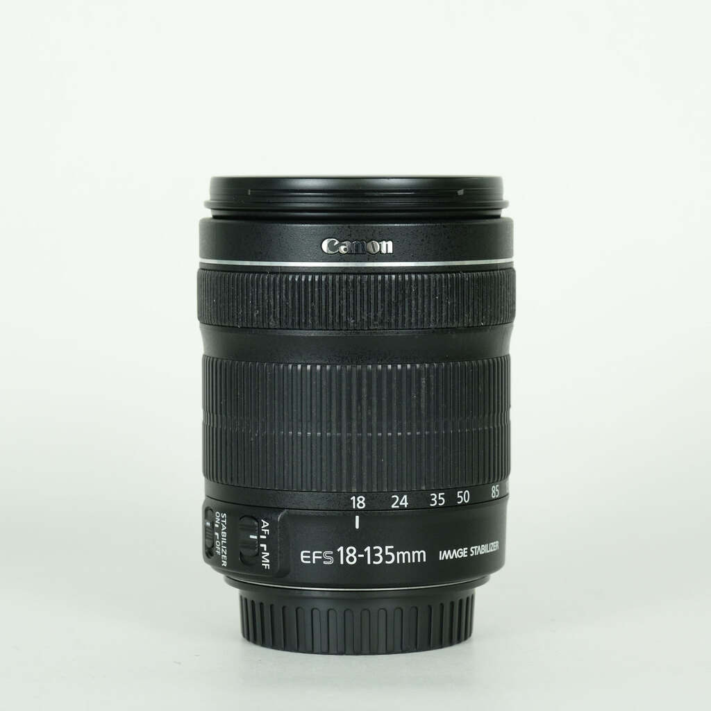 Canon EF-S18-135mm F3.5-5.6 IS STM