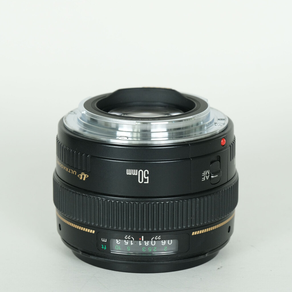 Canon EF50mm F1.4 USMの出品 | ONE SCENE（ワンシーン）