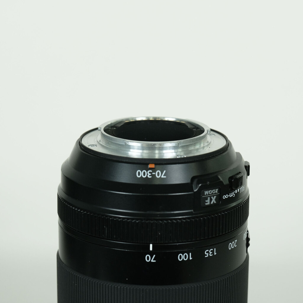F出品 FUJIFILM XF70-300mmF4-5.6 R LM OIS WRの出品 | ONE SCENE（ワンシーン）