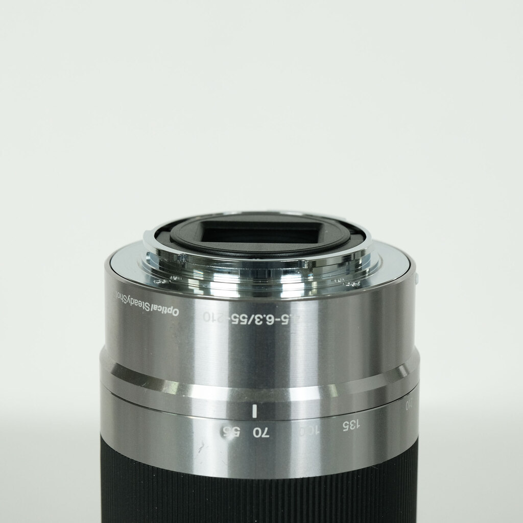 SONY E 55-210mm F4.5-6.3 OSS SEL55210