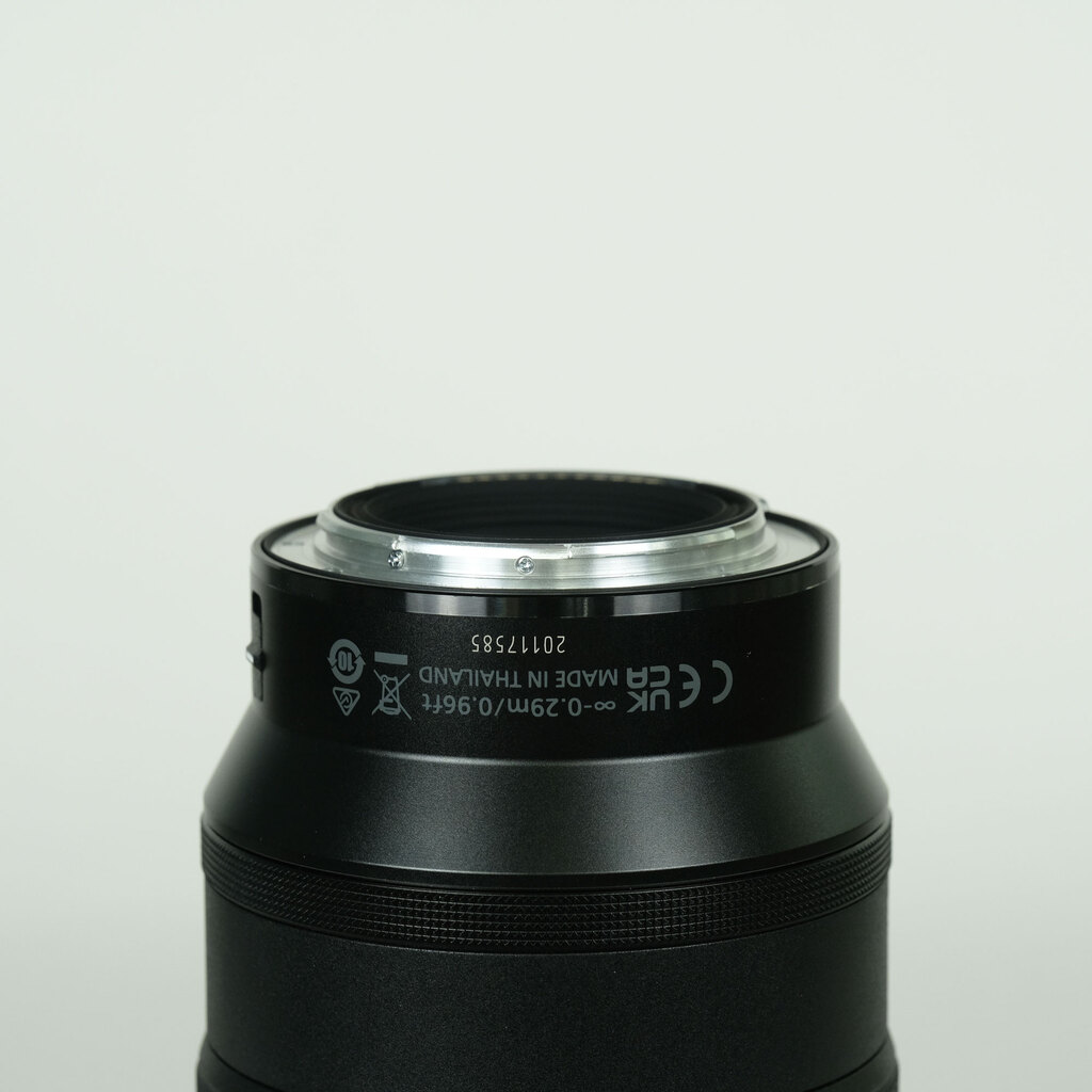 Nikon NIKKOR Z MC 105mm f/2.8 VR S Nikon NIKKOR Z MC 105mm f/2.8 VR S