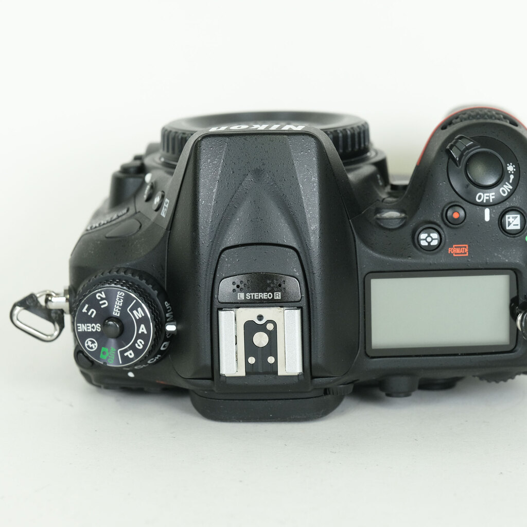 Nikon D7200