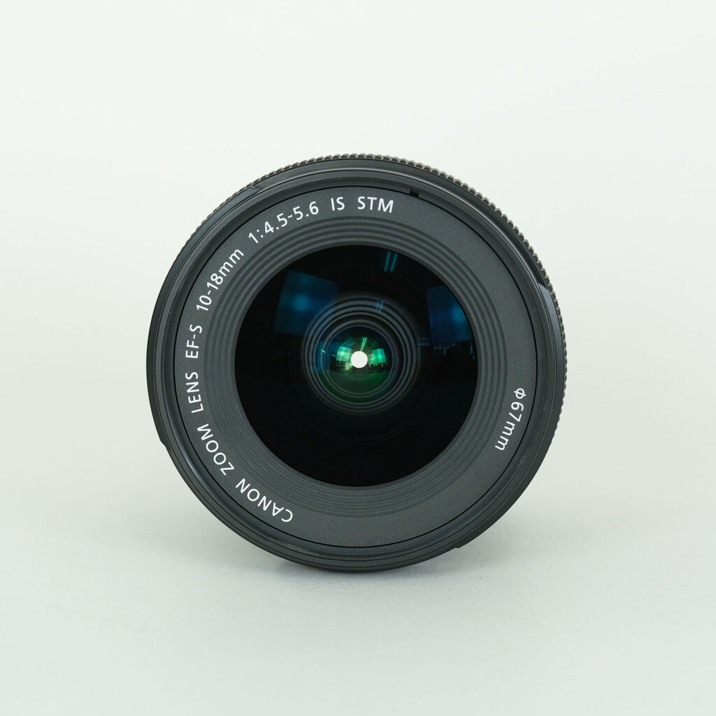 Canon EF-S10-18mm F4.5-5.6 IS STM