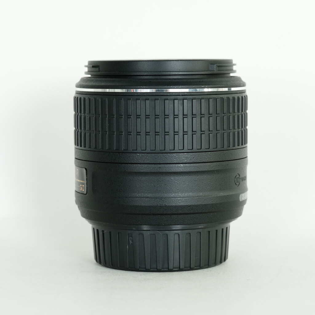 Nikon AF-S DX NIKKOR 18-55mm f3.5-5.6G VR II