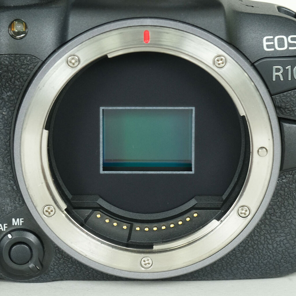 Canon EOS R10 Canon EOS R10