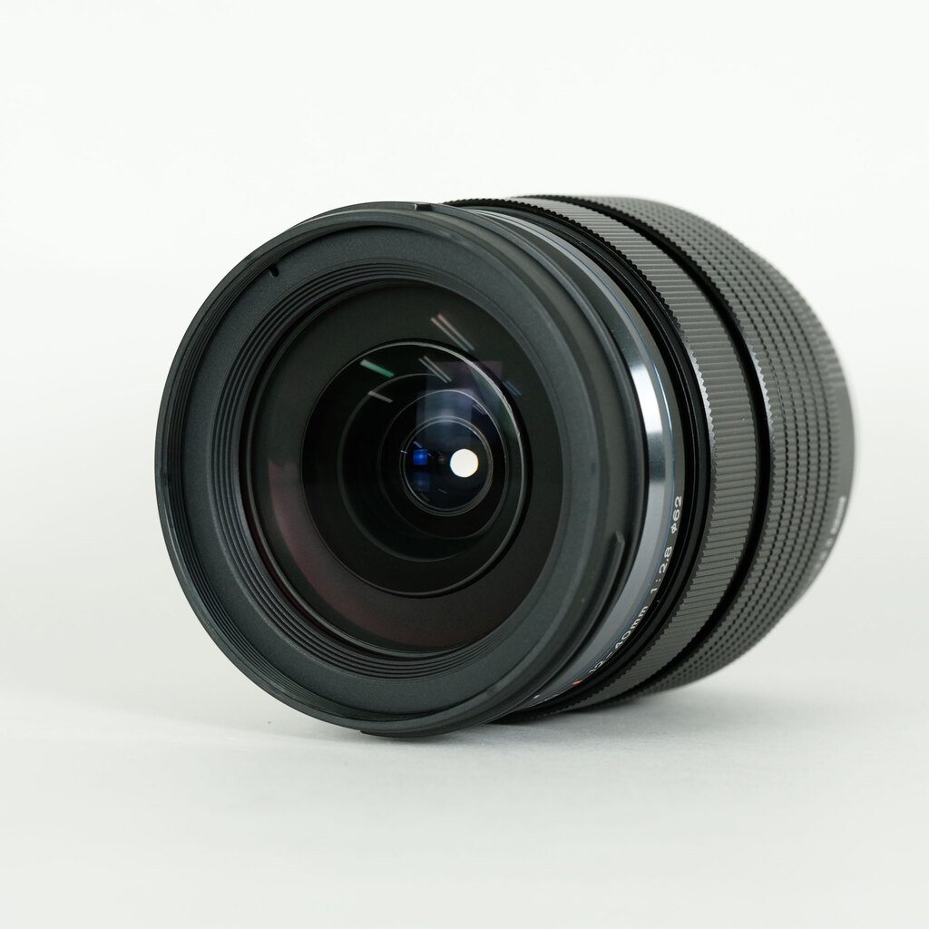 OLYMPUS M.ZUIKO DIGITAL ED 12-40mm F2.8 PRO II OLYMPUS M.ZUIKO DIGITAL ED 12-40mm F2.8 PRO II