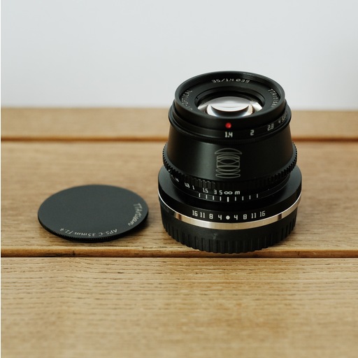 TTArtisan 35mm f/1.4 C [フジフイルムX用]