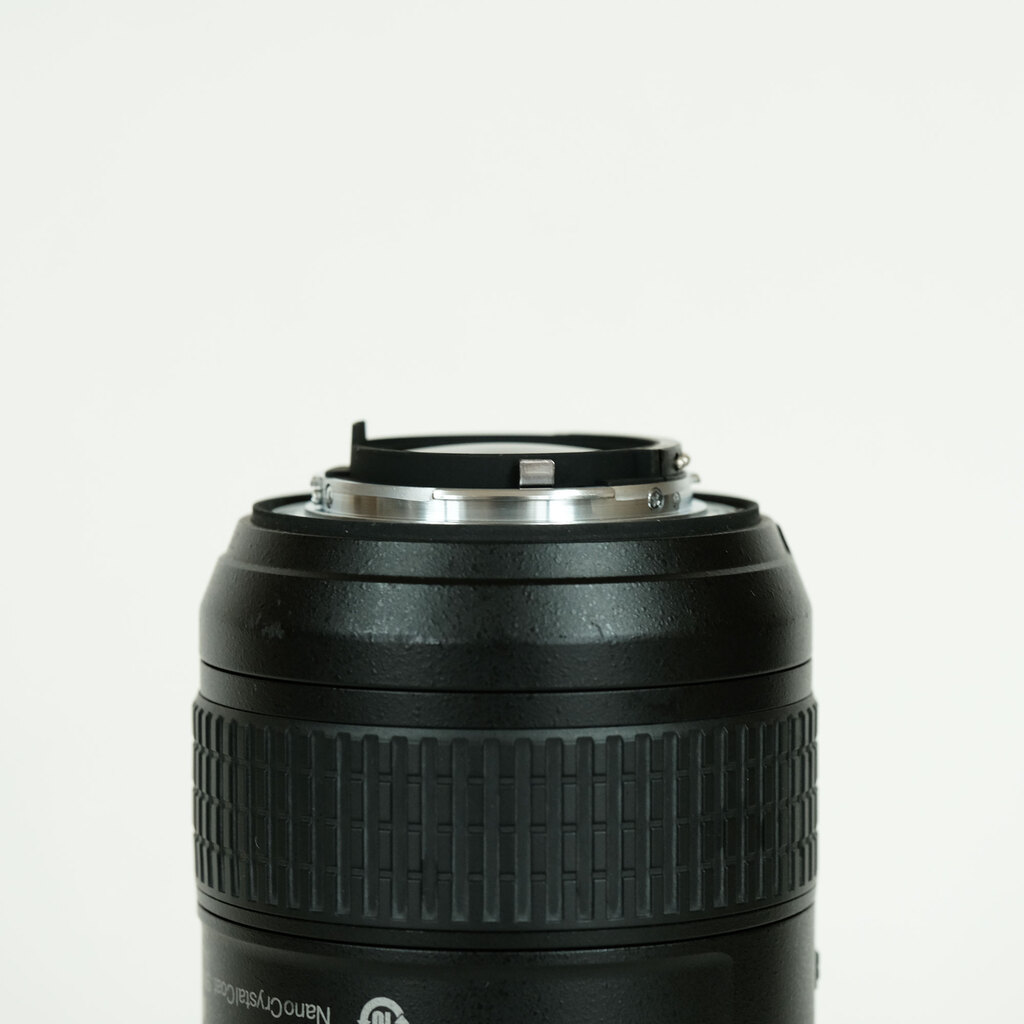 Nikon AF-S NIKKOR 16-35mm F4 G ED VR Nikon AF-S NIKKOR 16-35mm F4 G ED VR