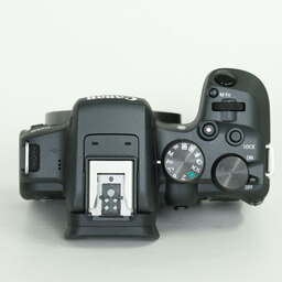 Canon EOS R10
