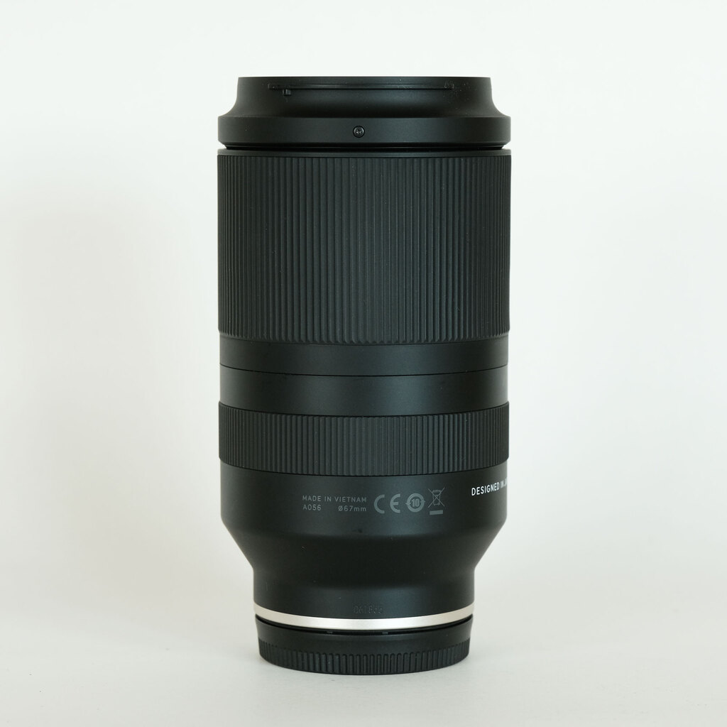 TAMRON 70-180mm F/2.8 Di III VXD (Model A056) [ ソニーE用 ]