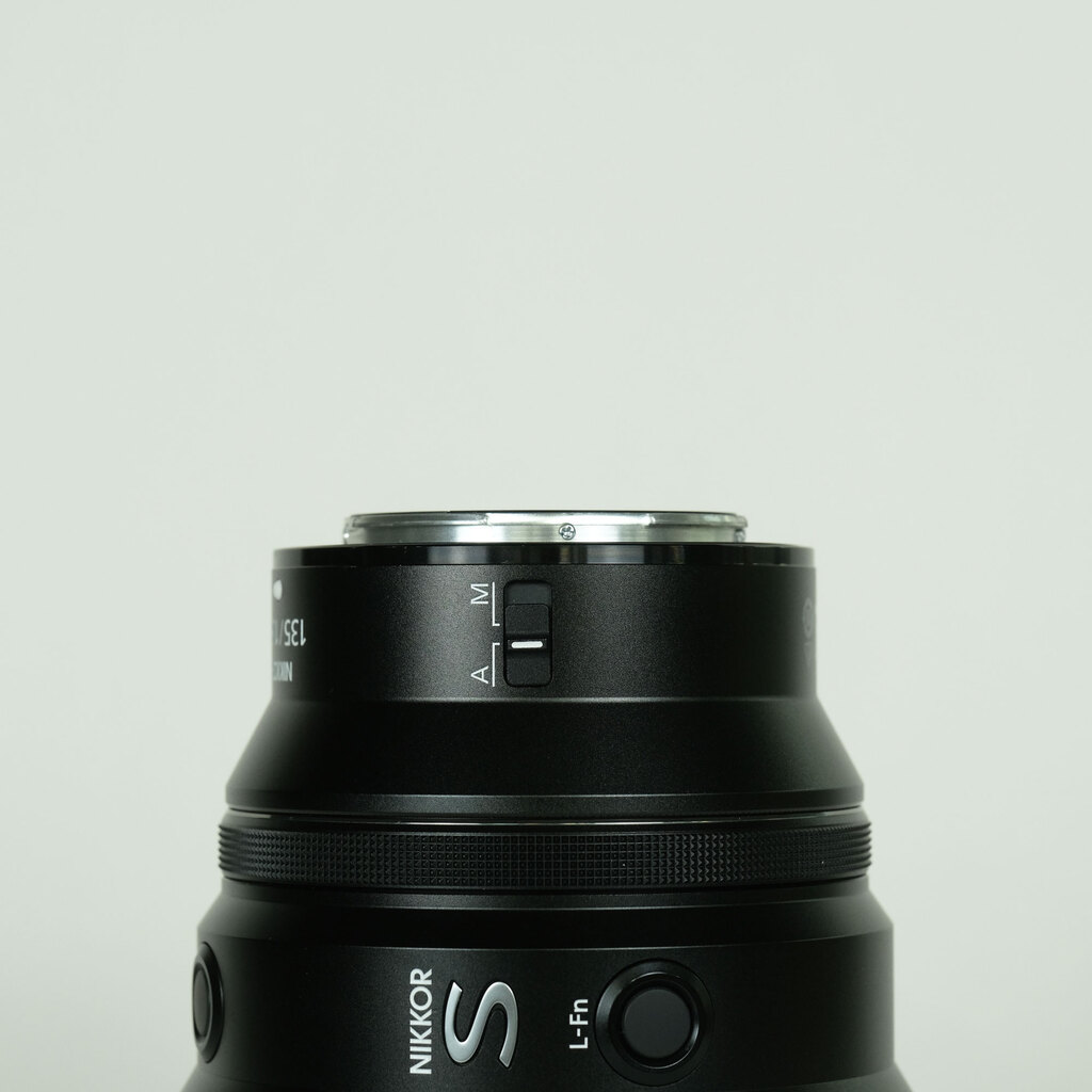 Nikon NIKKOR Z 135mm f/1.8 S Plena