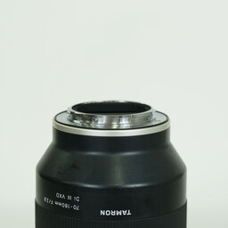 TAMRON 70-180mm F/2.8 Di III VXD (Model A056) [ ソニーE用 ]