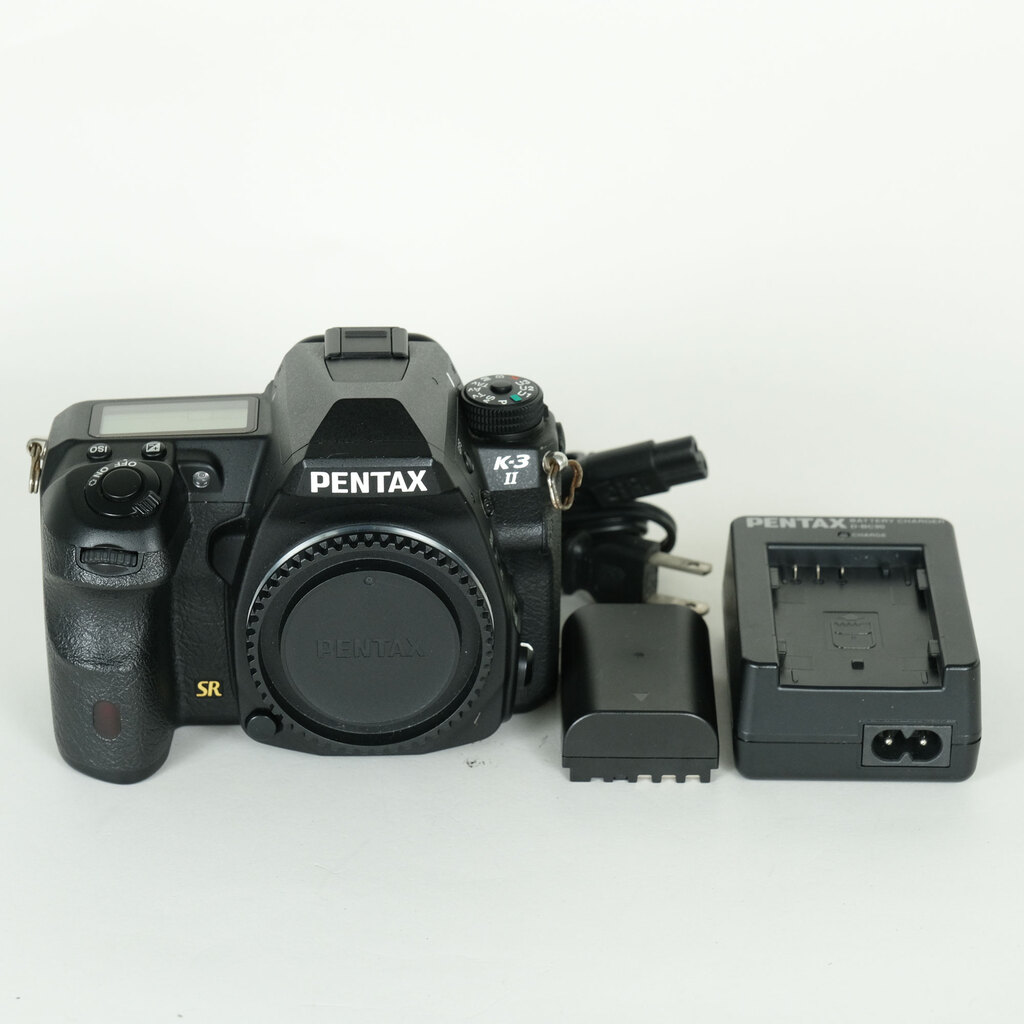 PENTAX K-3 II �{�f�B