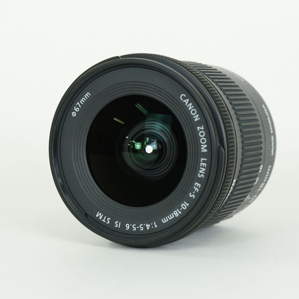 Canon EF-S10-18mm F4.5-5.6 IS STM
