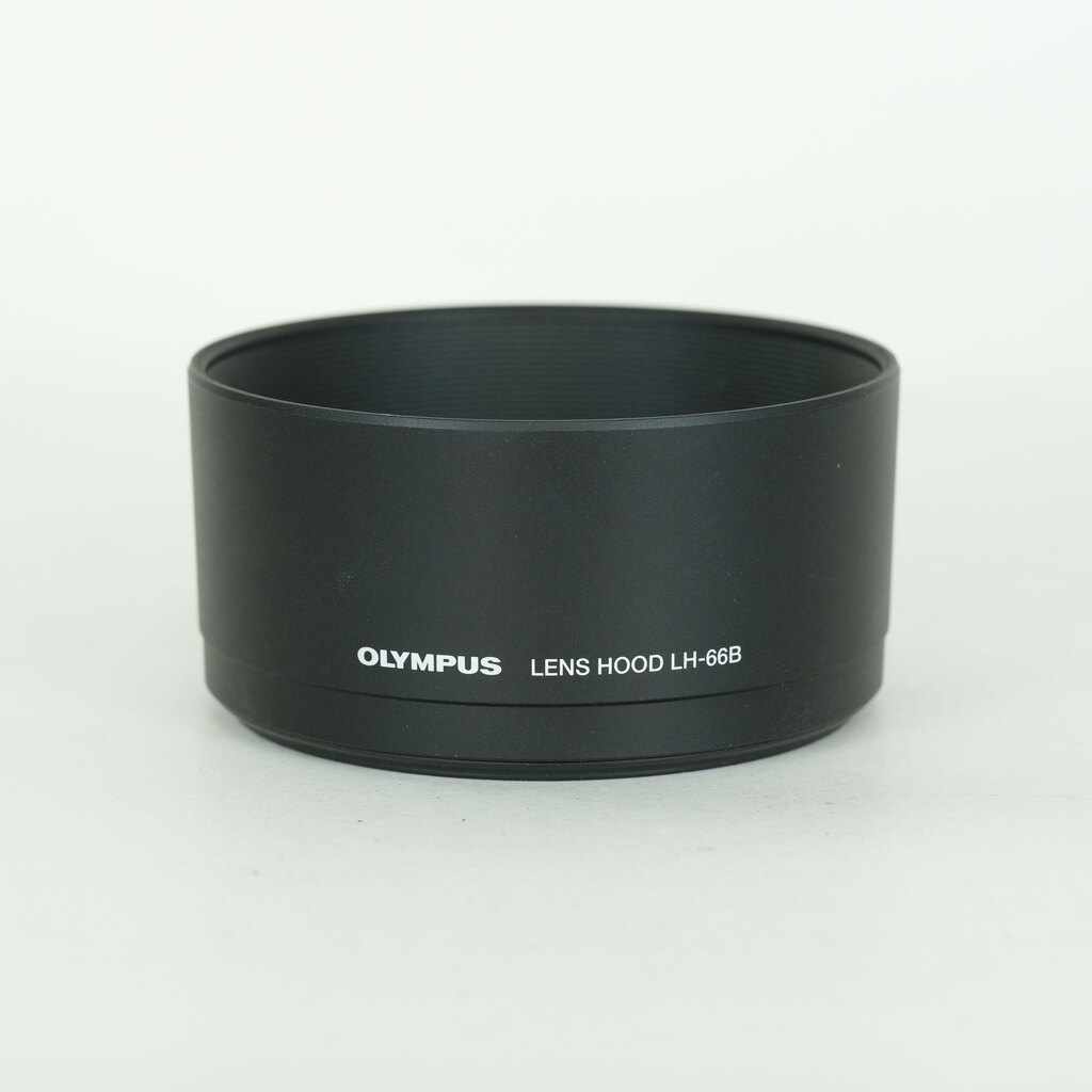 OLYMPUS M.ZUIKO DIGITAL ED 45mm F1.2 PRO OLYMPUS M.ZUIKO DIGITAL ED 45mm F1.2 PRO