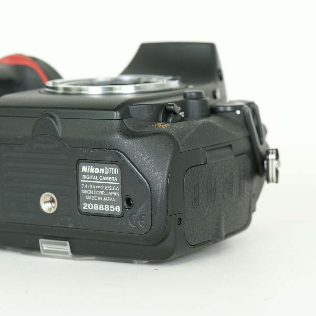 Nikon D700 ボディ