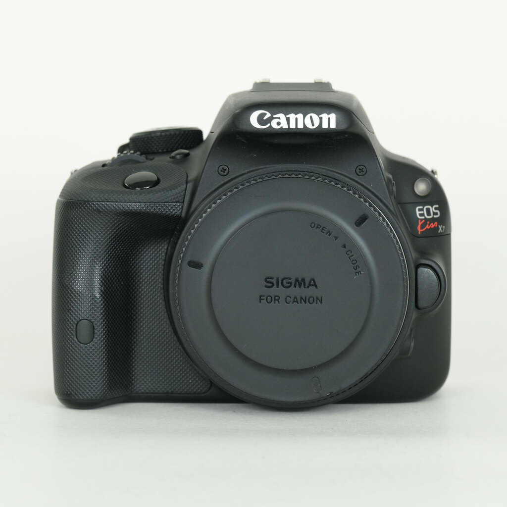Canon EOS Kiss X7