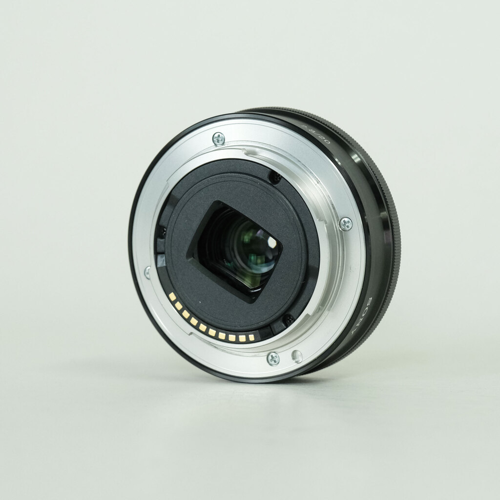 SONY E 20mm F2.8 SEL20F28 SONY E 20mm F2.8 SEL20F28
