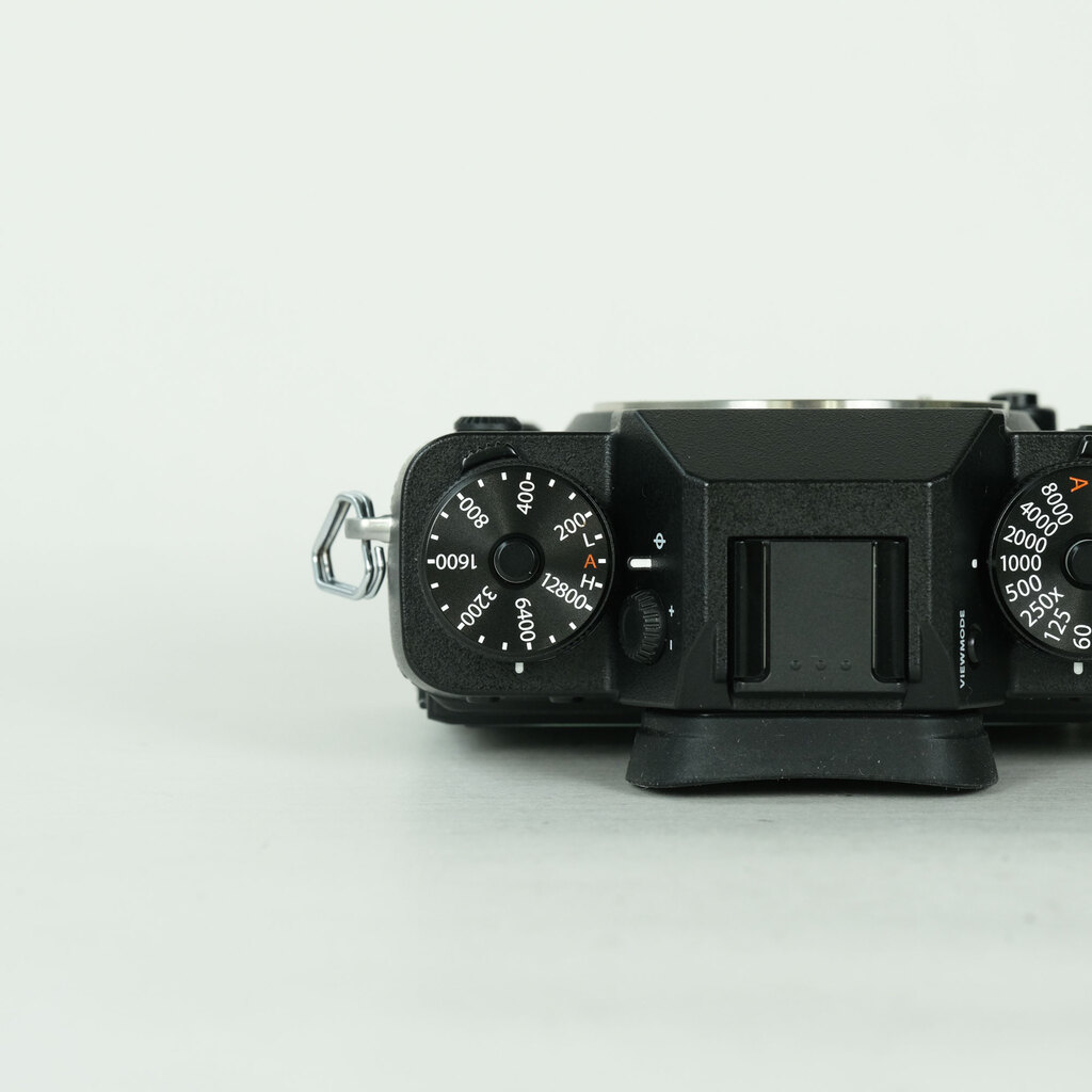 FUJIFILM X-T2