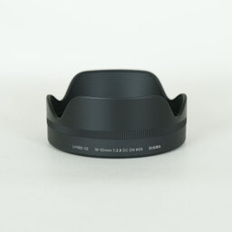 SIGMA 18-50mm F2.8 DC DN｜Contemporary [フジフイルムX用]