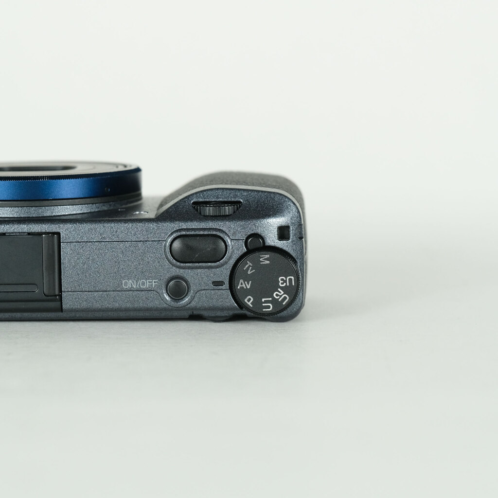 RICOH GR IIIx Urban Edition