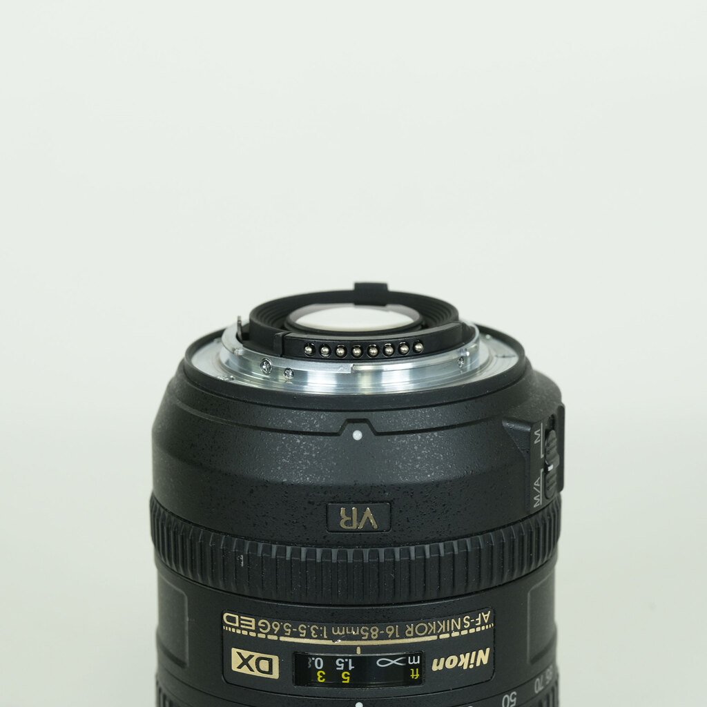 Nikon AF-S DX NIKKOR 16-85mm F3.5-5.6G ED VR