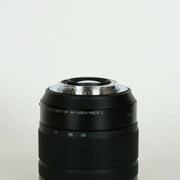 Panasonic LUMIX G VARIO 12-60mm / F3.5-5.6 ASPH. / POWER O.I.S.