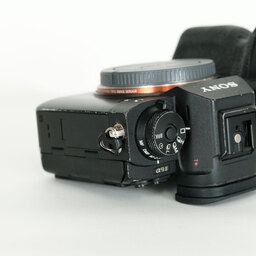 SONY α9 II(ILCE-9M2) SONY α9 II(ILCE-9M2)