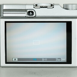 FUJIFILM X-A1 ボディ ブラウン