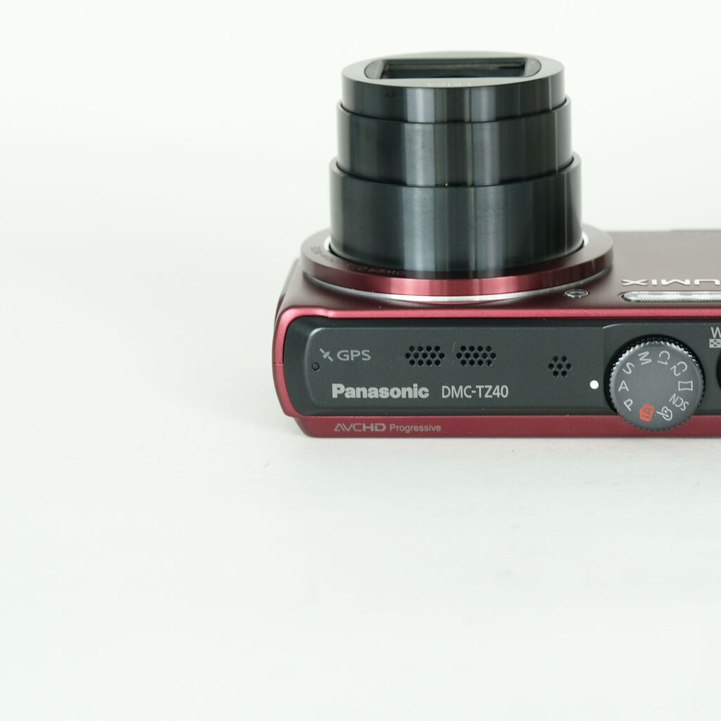 Panasonic LUMIX DMC-TZ40-R レッドの出品 | ONE SCENE（ワンシーン）