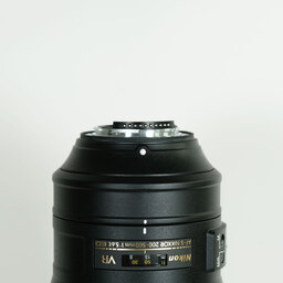 Nikon AF-S NIKKOR 200-500mm f/5.6E ED VR Nikon AF-S NIKKOR 200-500mm f/5.6E ED VR