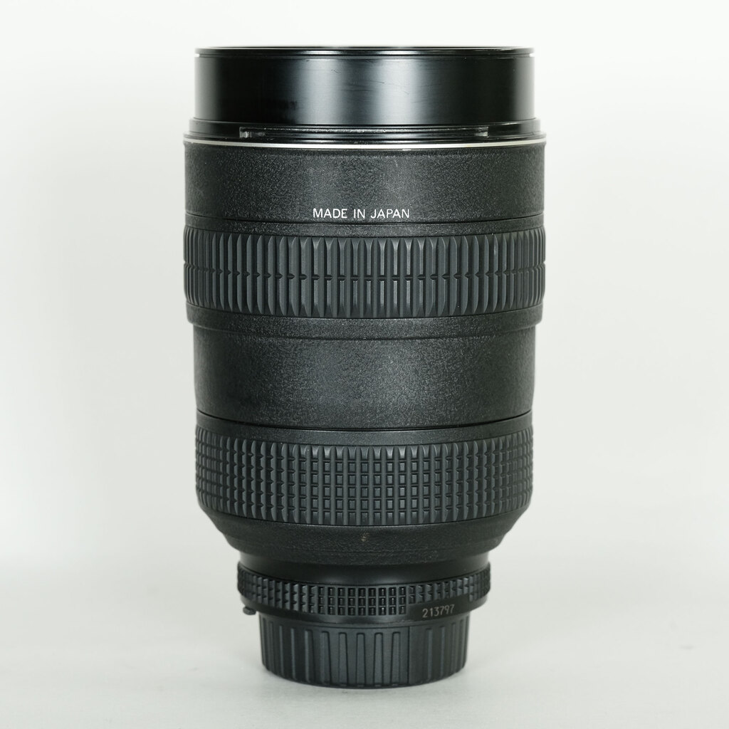 Nikon AF-S ED 28-70mm F2.8 D ブラック