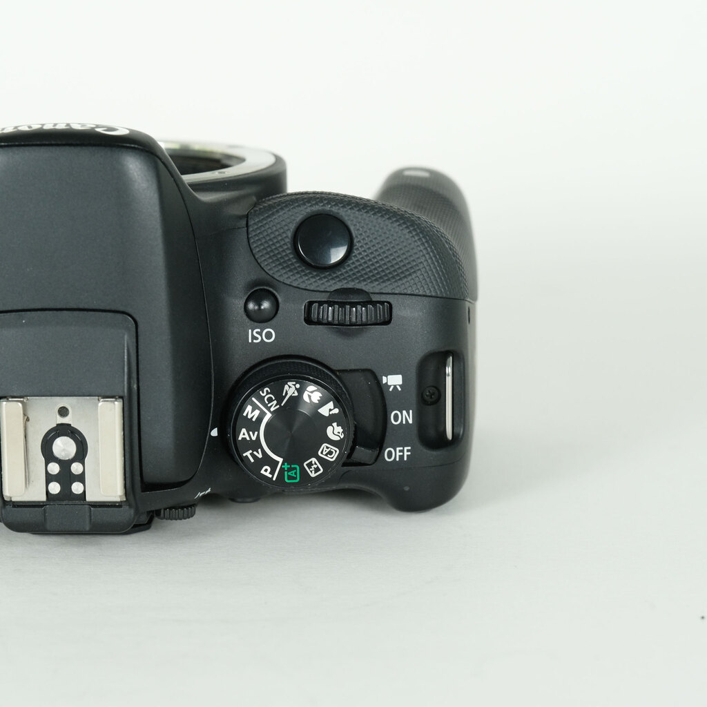 Canon EOS Kiss X7 Canon EOS Kiss X7