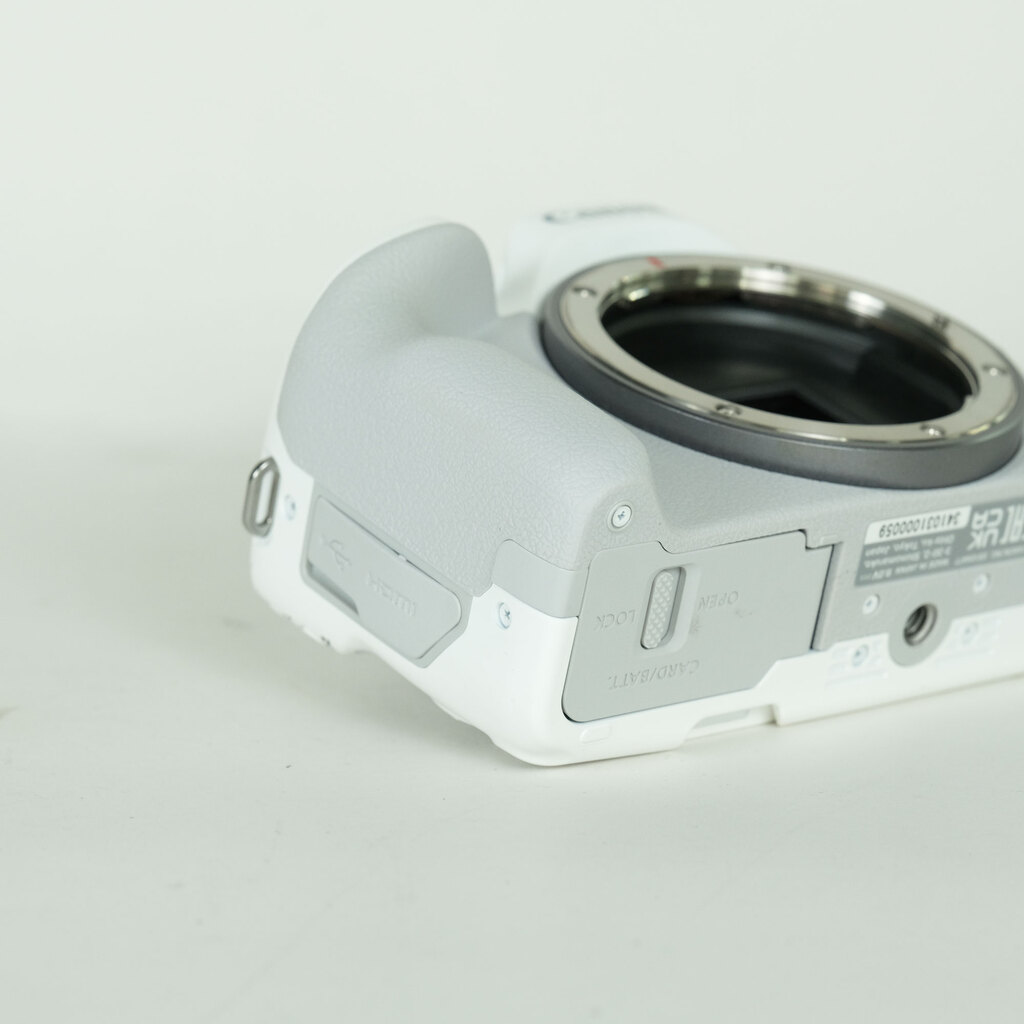 CANON EOS R50 ホワイト(ジャンク品) CANON EOS R50 ホワイト(ジャンク品) Mint-Canon EOS R50 Body Only