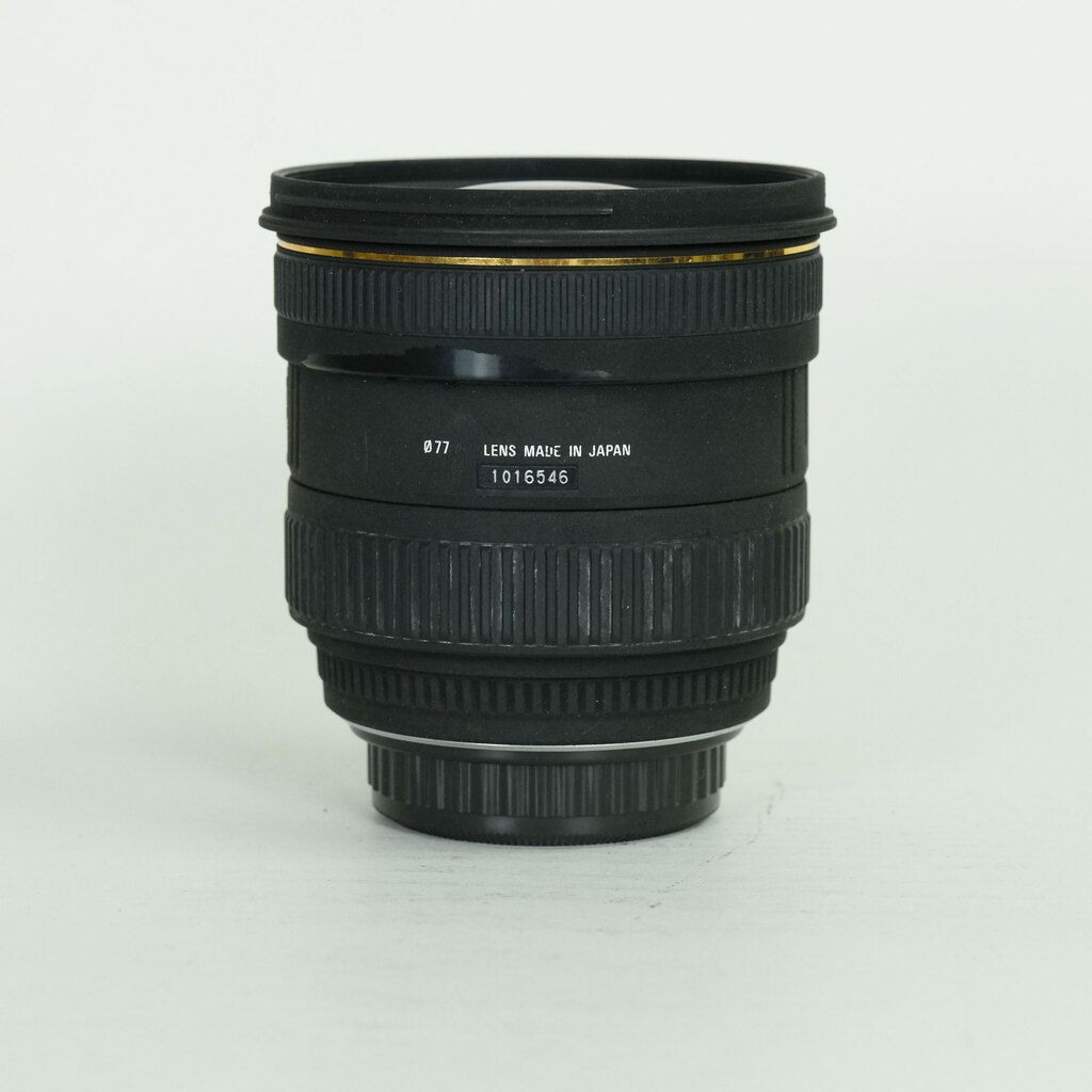 SIGMA 10-20mm F4-5.6 EX DC (ペンタックス用) SIGMA 10-20mm F4-5.6 EX DC (ペンタックス用)